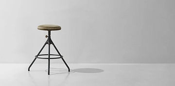 Akron Counter Stool With Leather Seat