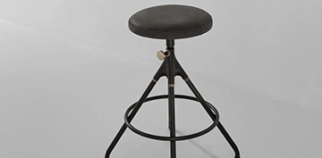 Akron Counter Stool With Leather Seat