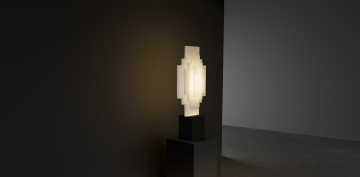 Monument Lamp