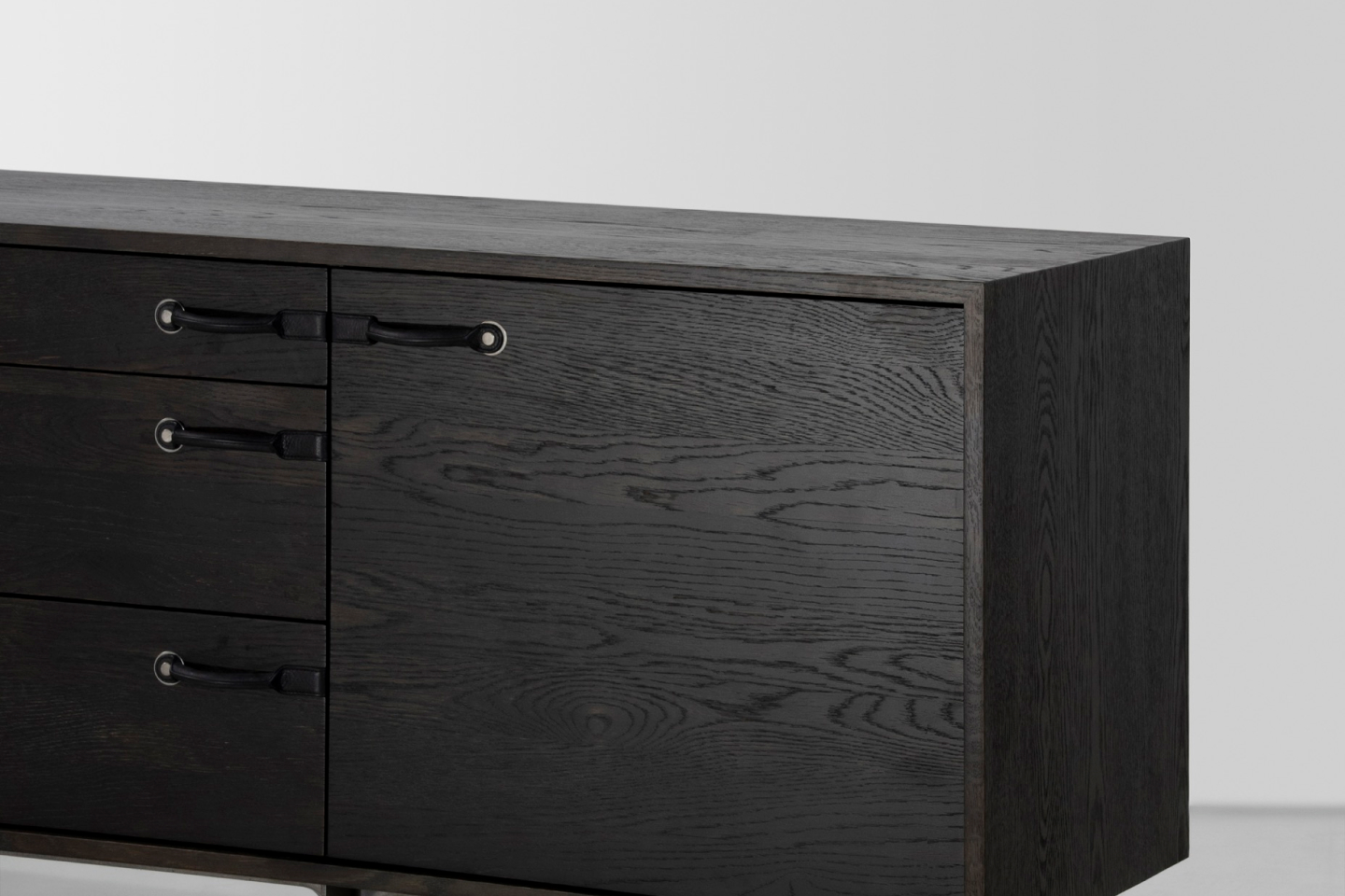 Tote Credenza