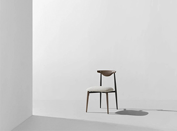 Vicuna Dining Chair